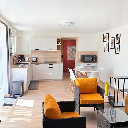 Semesterbostad St Cyprien Charmante Maison Et Bel Exteerieur Ensoleille